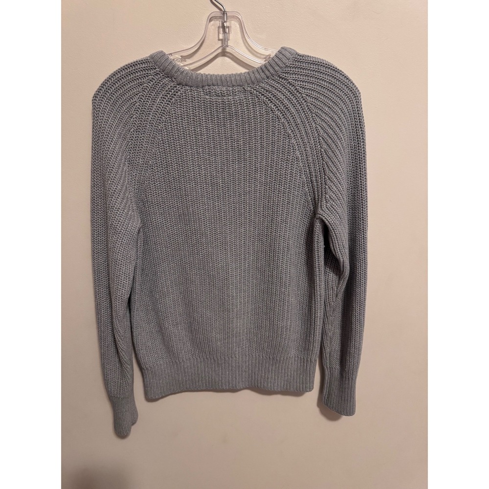 Cozy Minimalist Dove Gray Knit Sweater Effortless Everyday Essential S - Picture 2 of 7